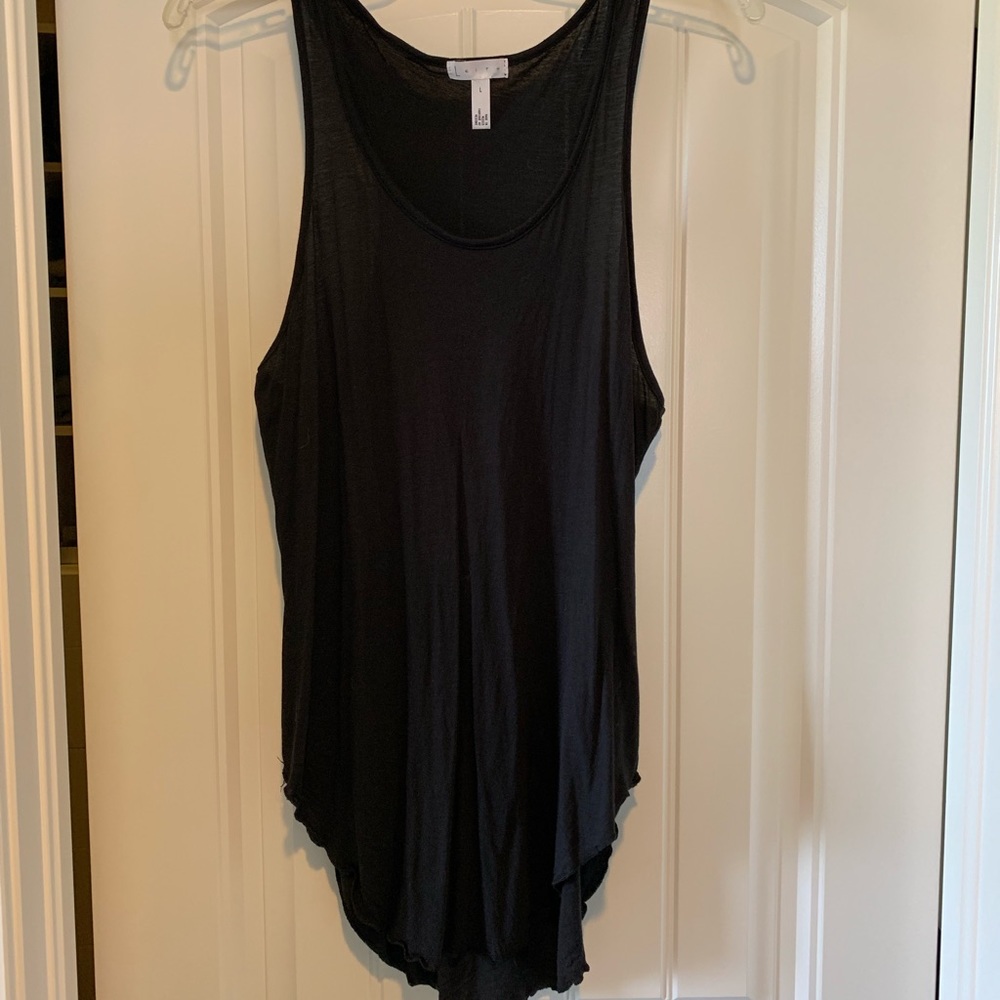 Leith tunic length scalloped trip tank